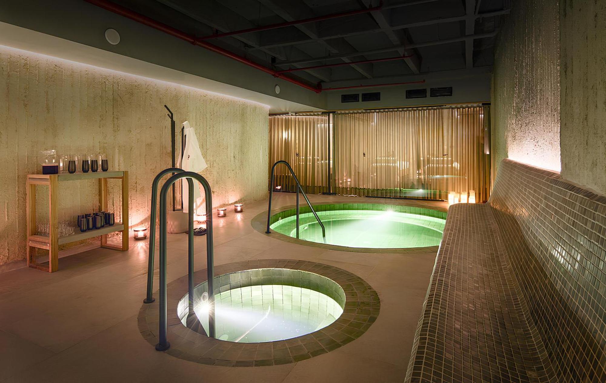 Wellcomm Spa & Hotel Medellin Exterior photo